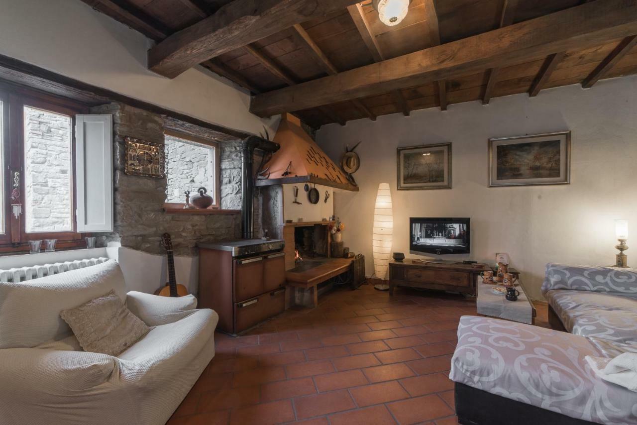Mimmo'S Holiday House San Godenzo Exterior photo